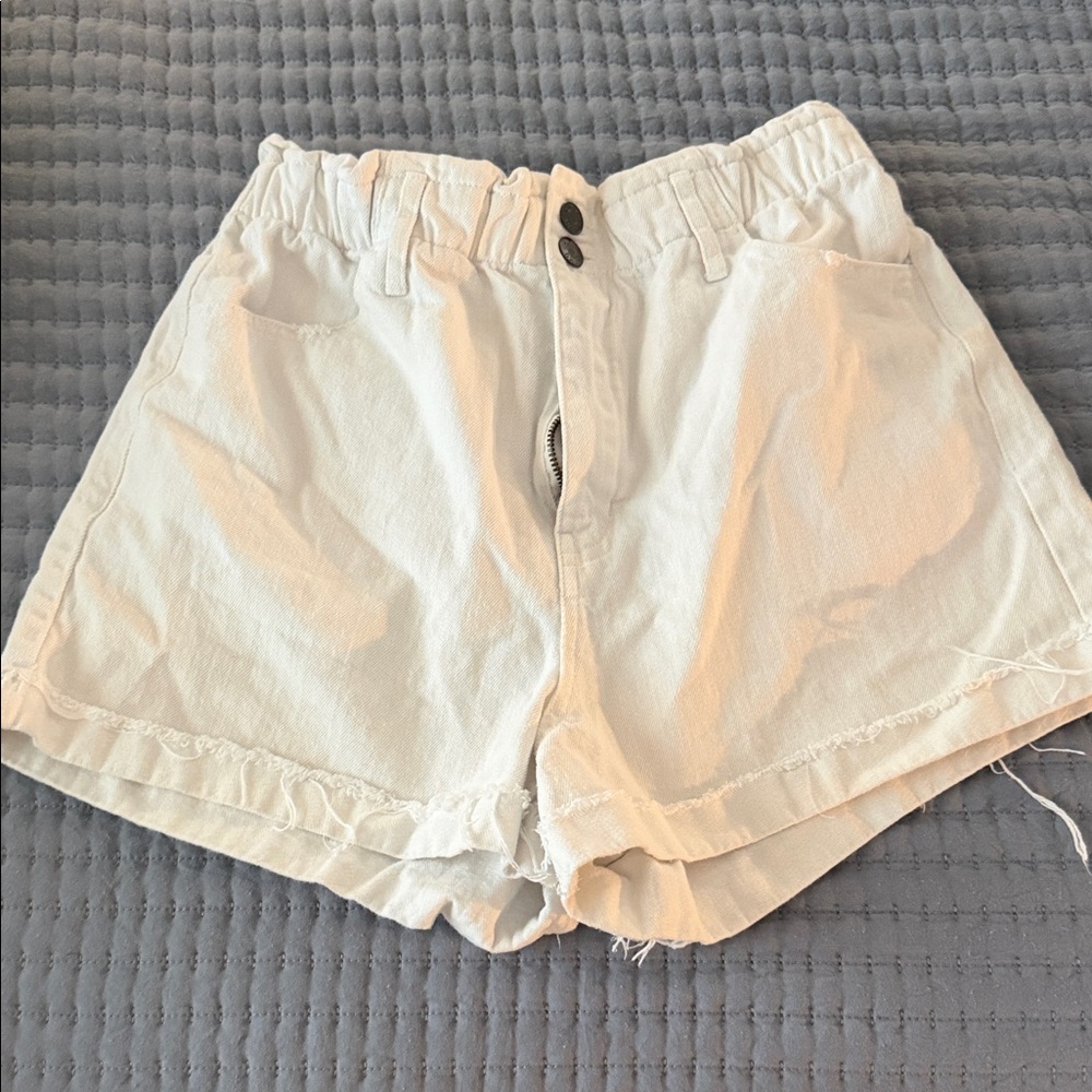 Show me your mumu white paper bag Jean shorts